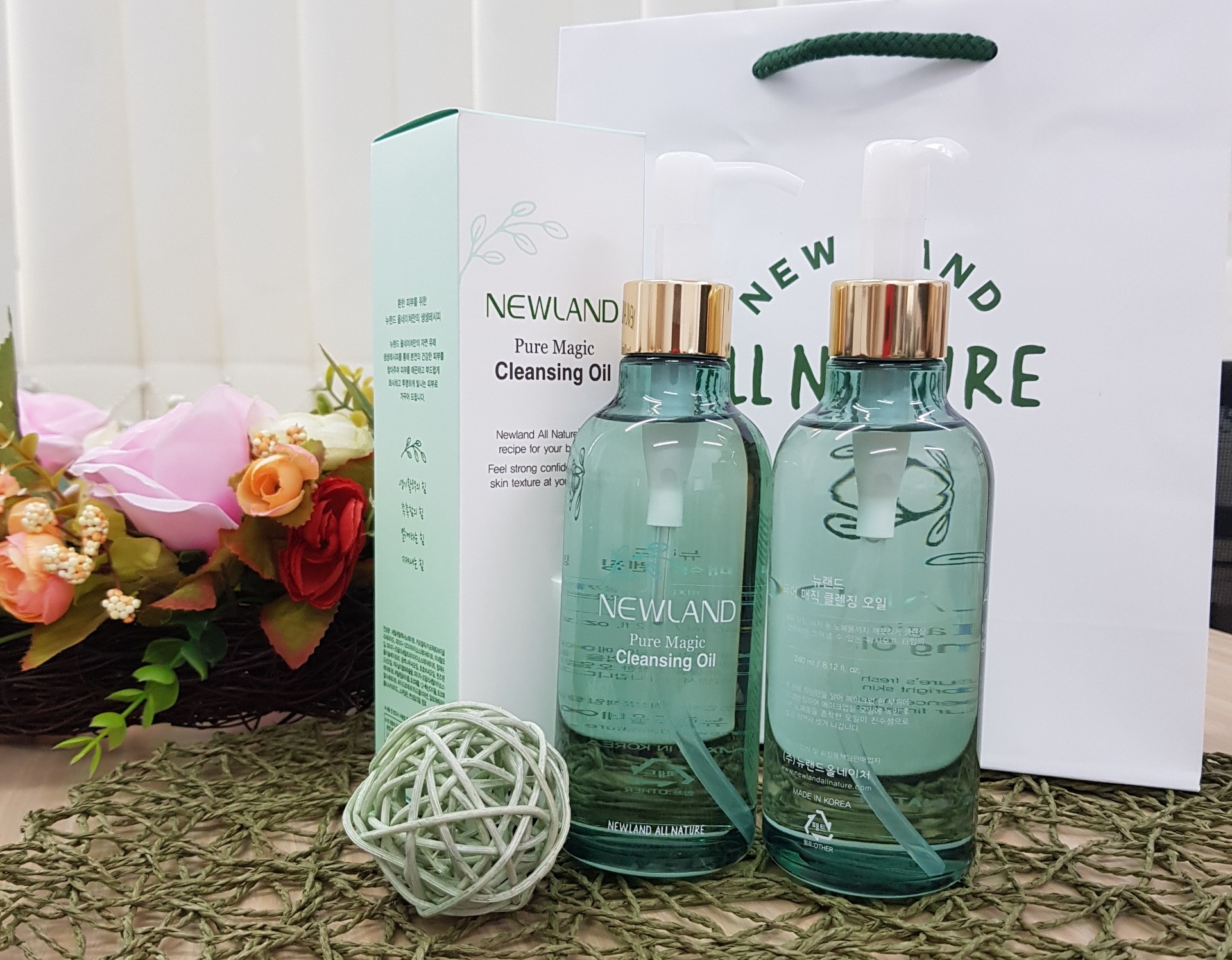 DẦU TẨY TRANG NEWLAND PURE MAGIC CLEANSING OIL NEWLAND